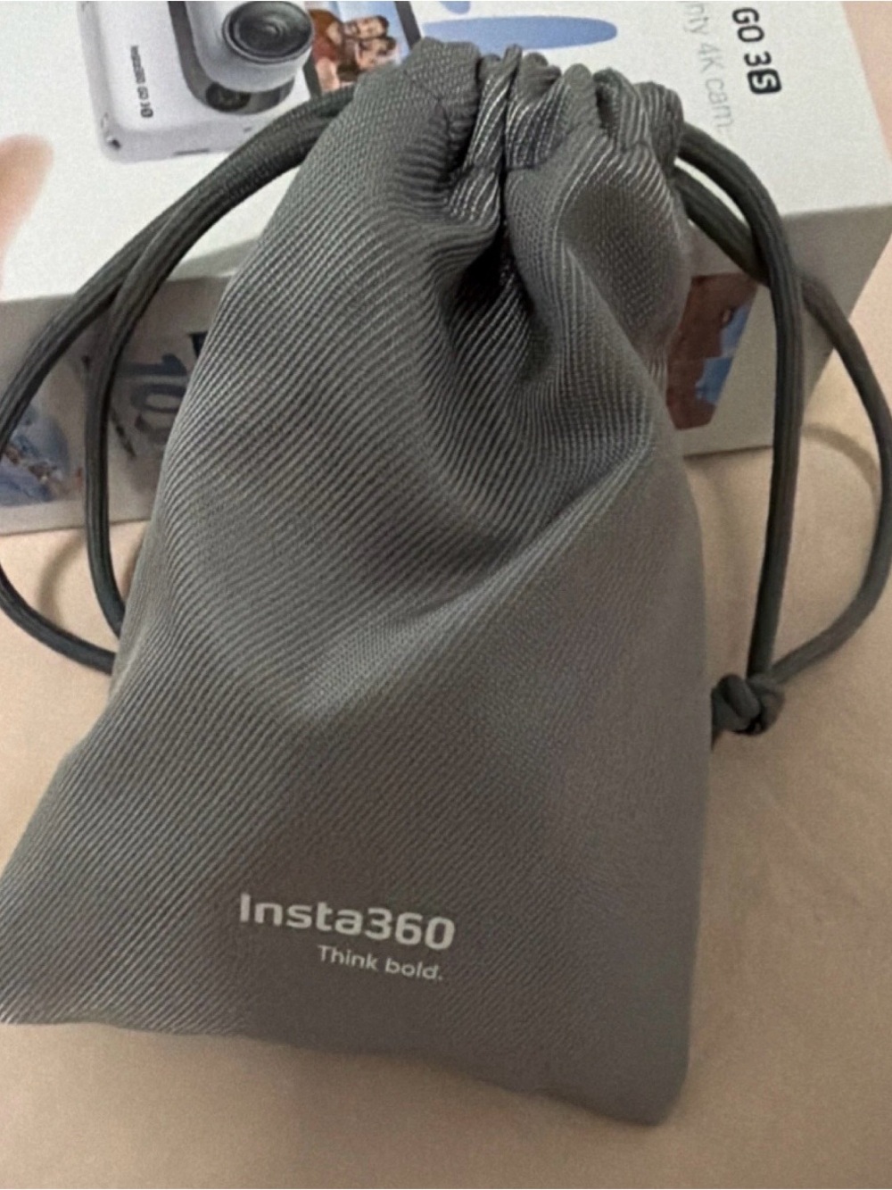 Insta360 GO 3S Compact White Action Camera - Picture 2 of 7